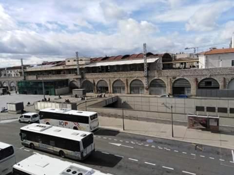 Privatif Dans Gare Nîmes